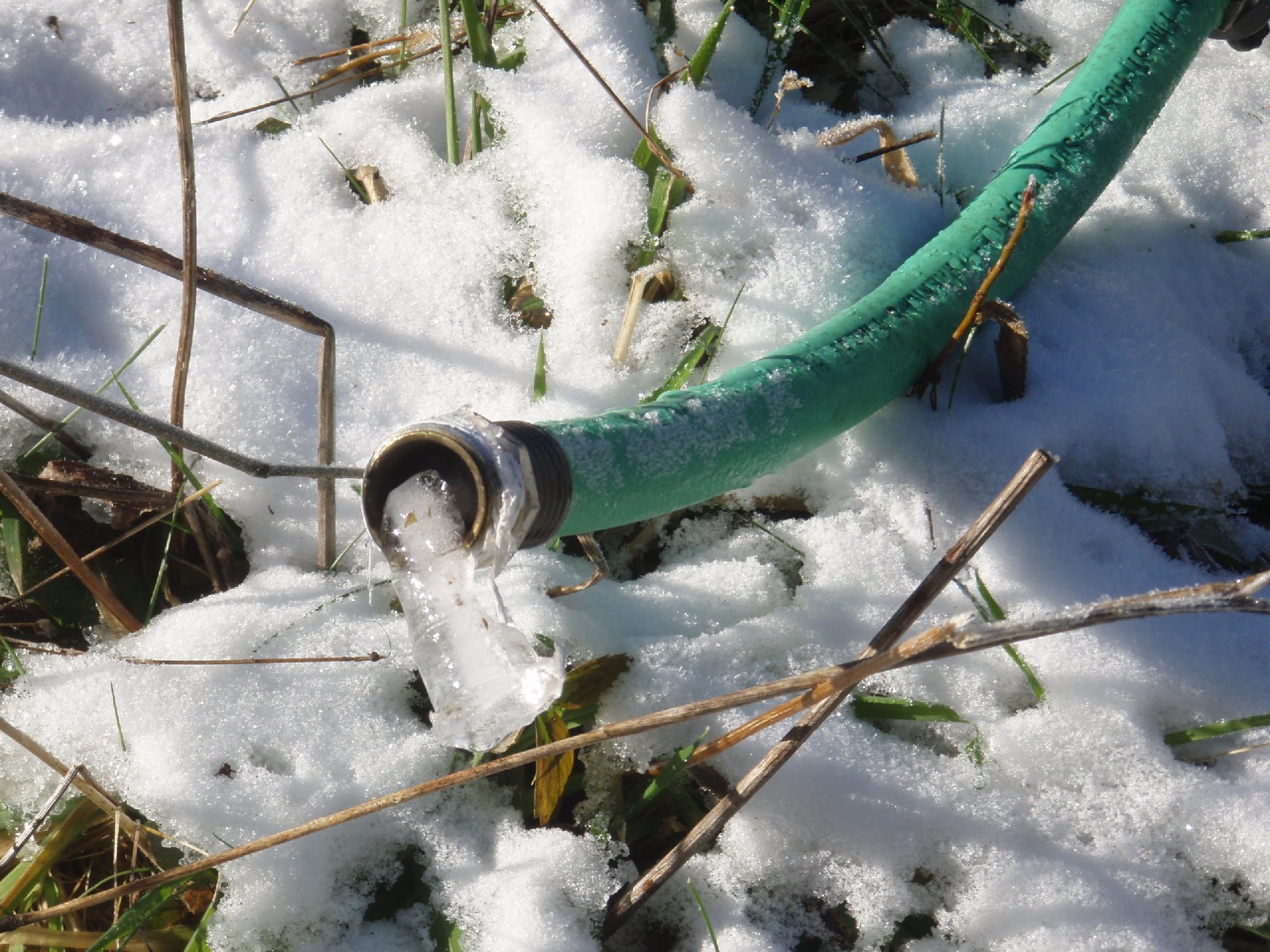 Frozen-hose-scaled.jpg